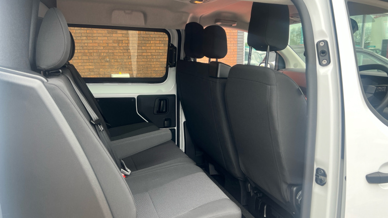 Citroen Dispatch M Diesel 2.0 BlueHDi 145ps Crew Van Enterprise